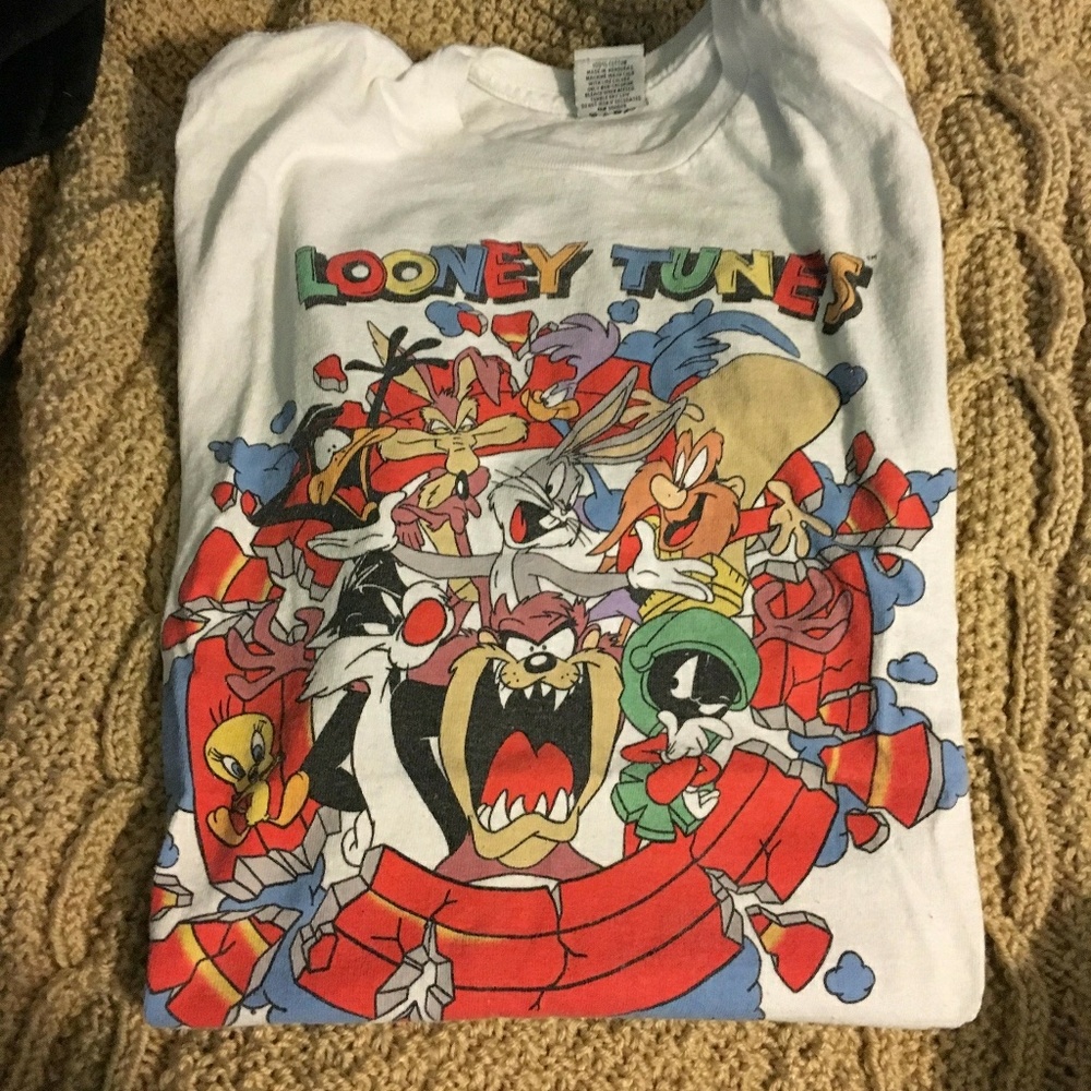 UO junk food Looney tunes tee